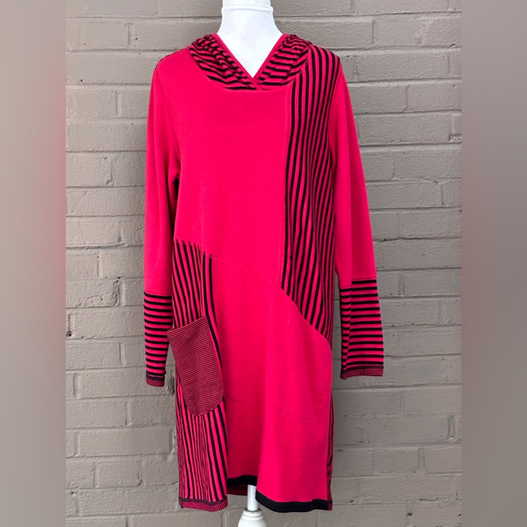 Iridium Magenta & Black Striped Hooded Dress S